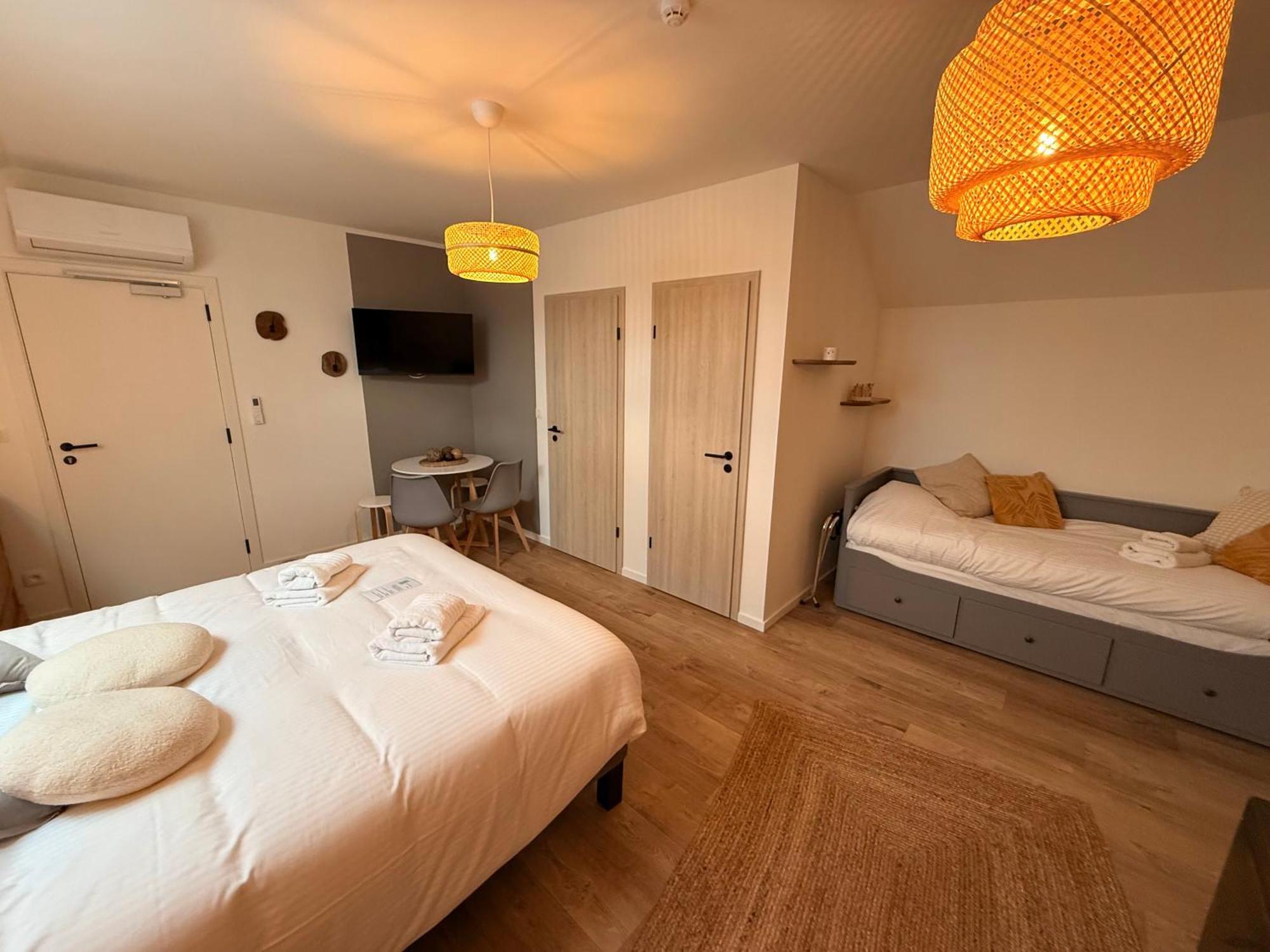 Bed and Breakfast Sensup A 5Min De Pairi Daiza Brugelette Exterior foto
